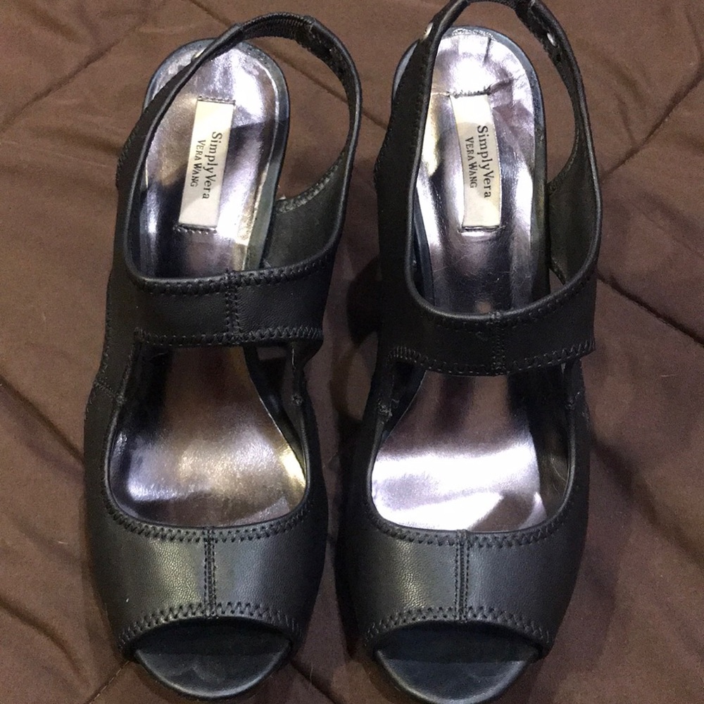 Vera Wang wedges